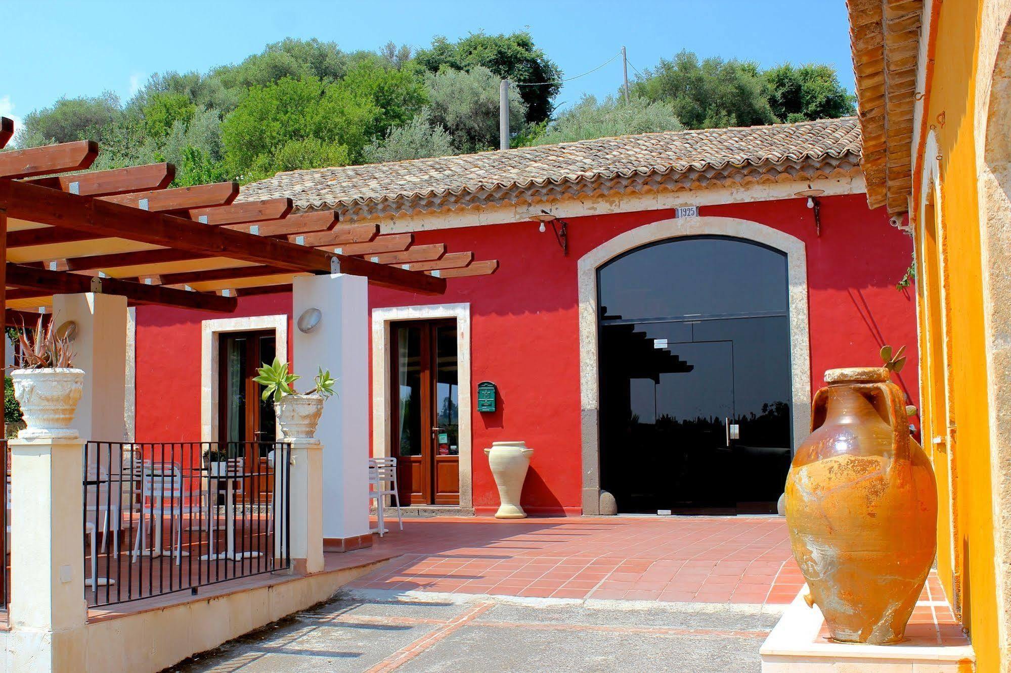 Agriturismo Roccadia Carlentini Exterior photo